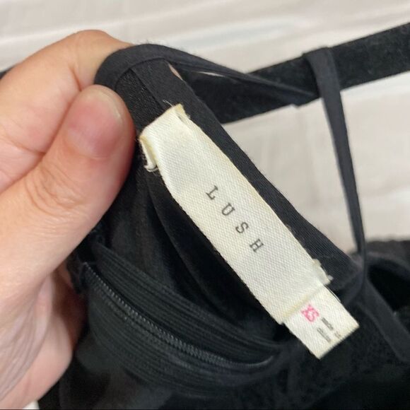 Lush Black Daisy Halter Mini Dress‎ - Picture 6 of 7